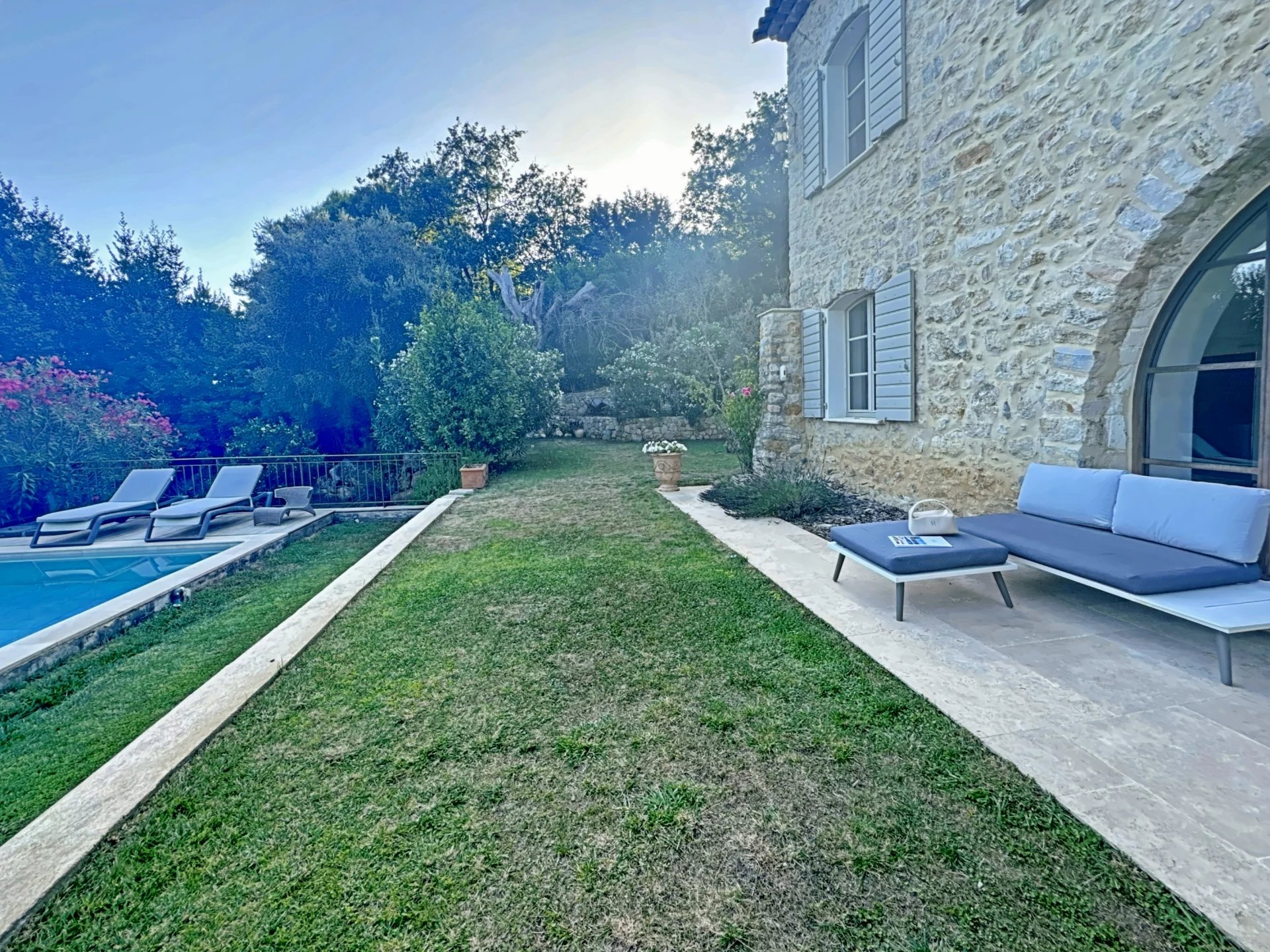 bd9ee482b070f67a8cb4d20bfb8c9a33_cd51896ed2_1920.webp